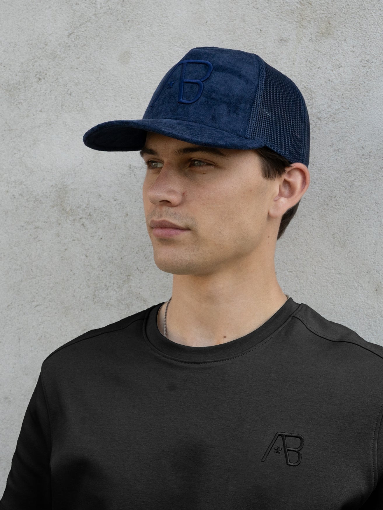 Velvet Cap | Eclipse