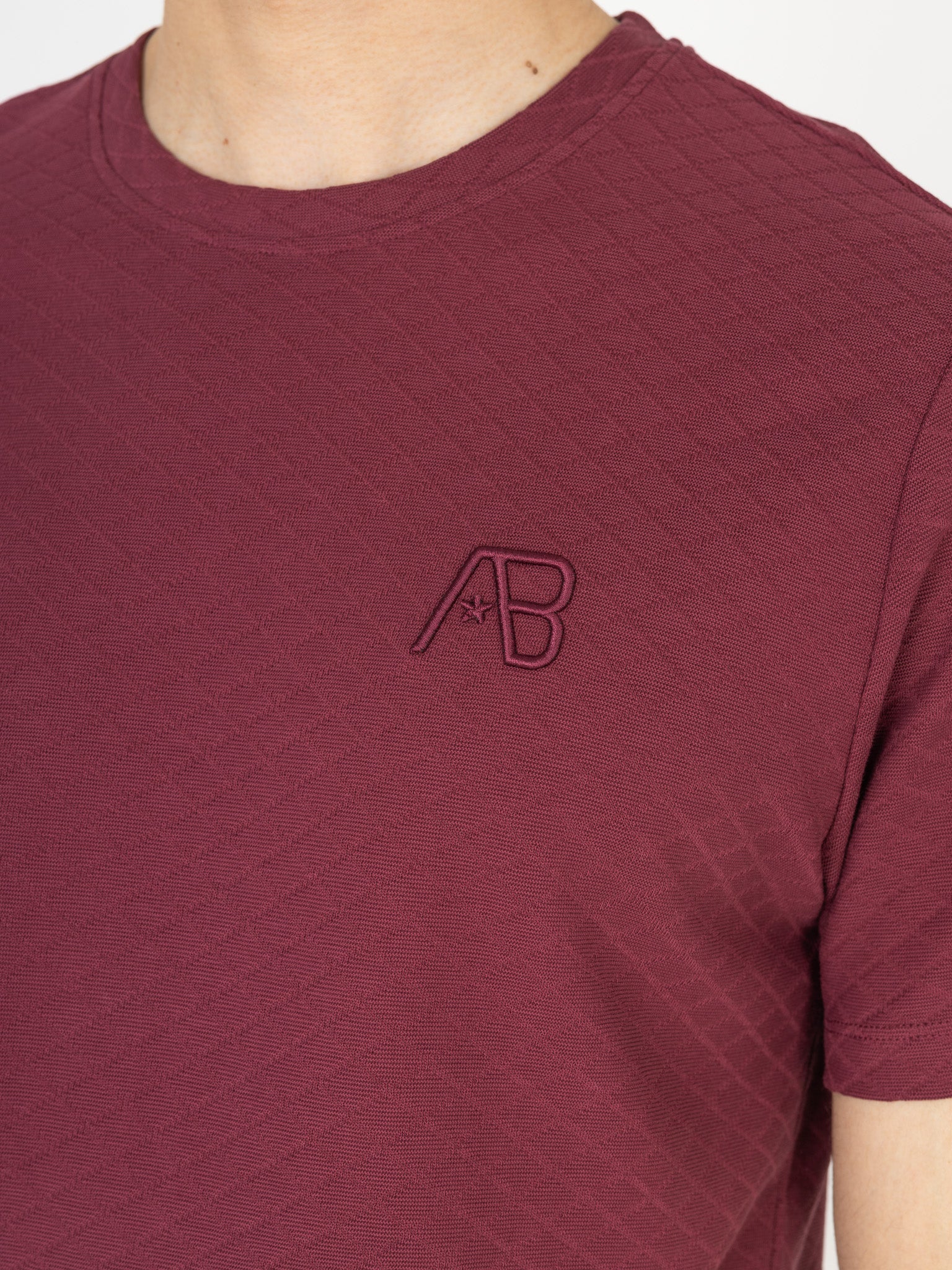 Prestige Set Tee | Bordeaux