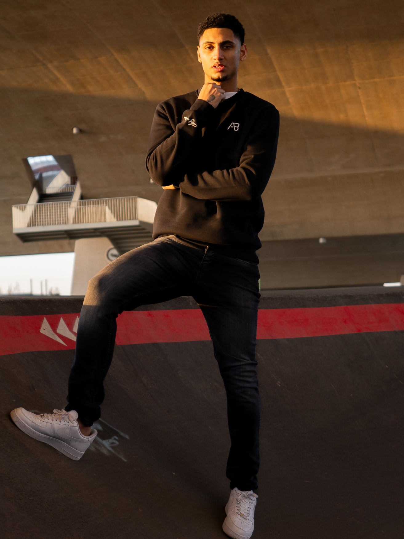 Art Crewneck | Jet Black