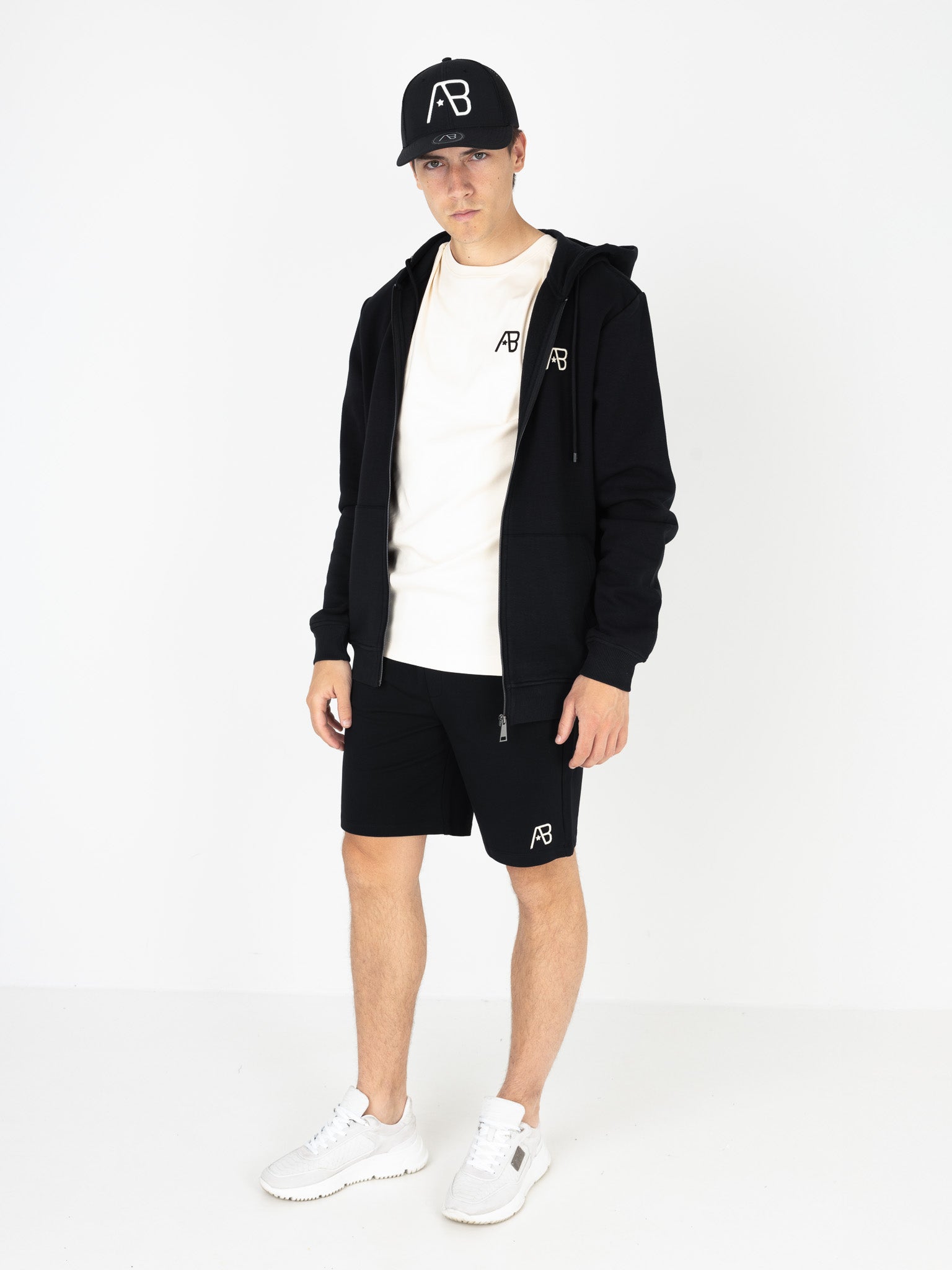 Festival Vest | Jet Black / White Swan
