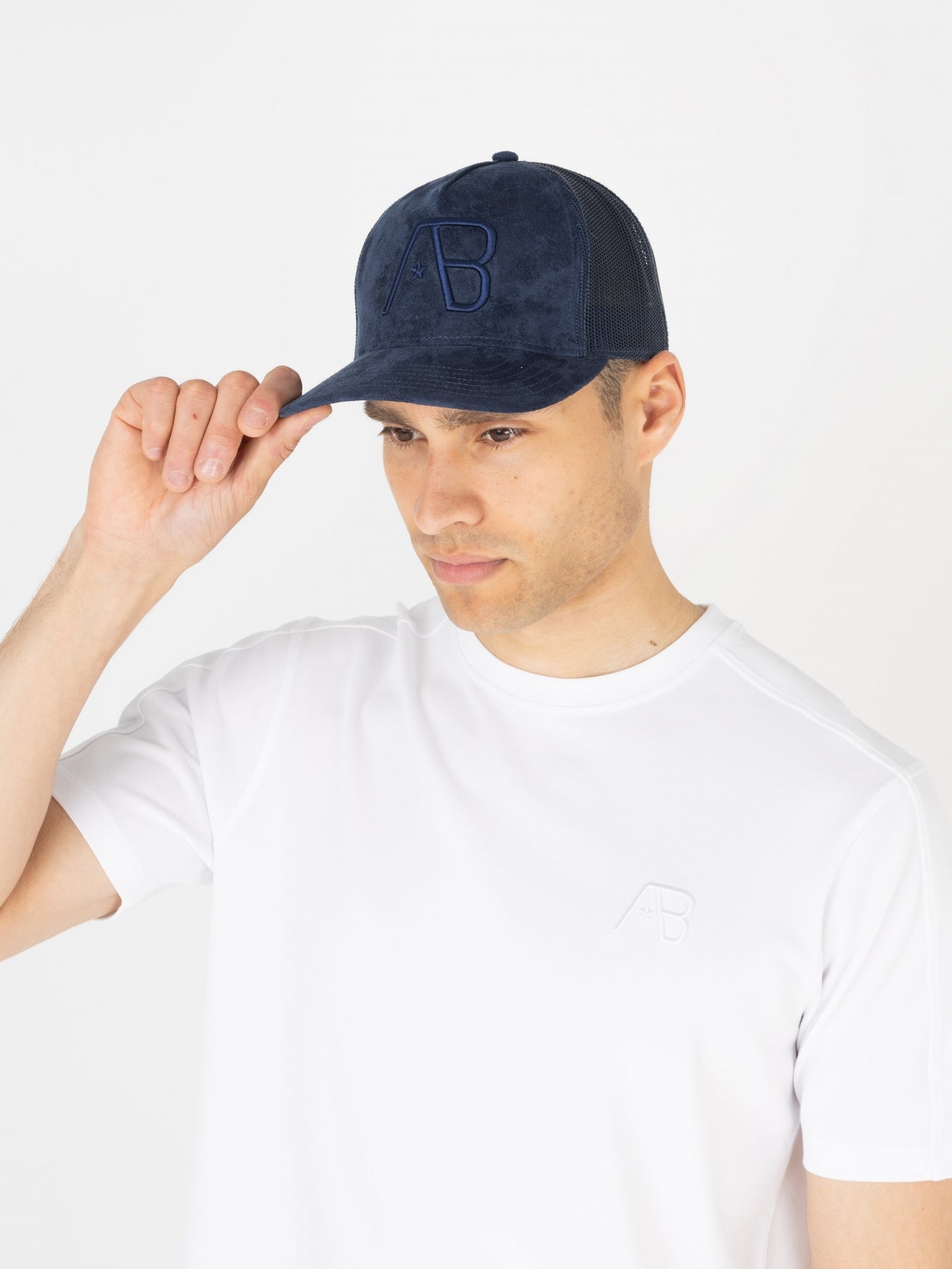 Velvet Cap | Eclipse