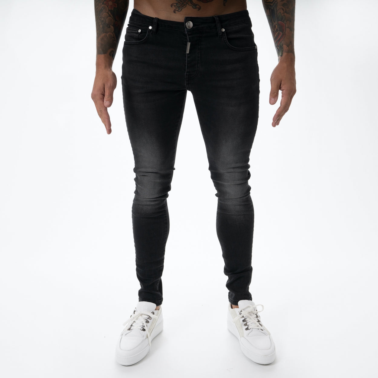 Basic Stretch Jeans | Black - AB Lifestyle